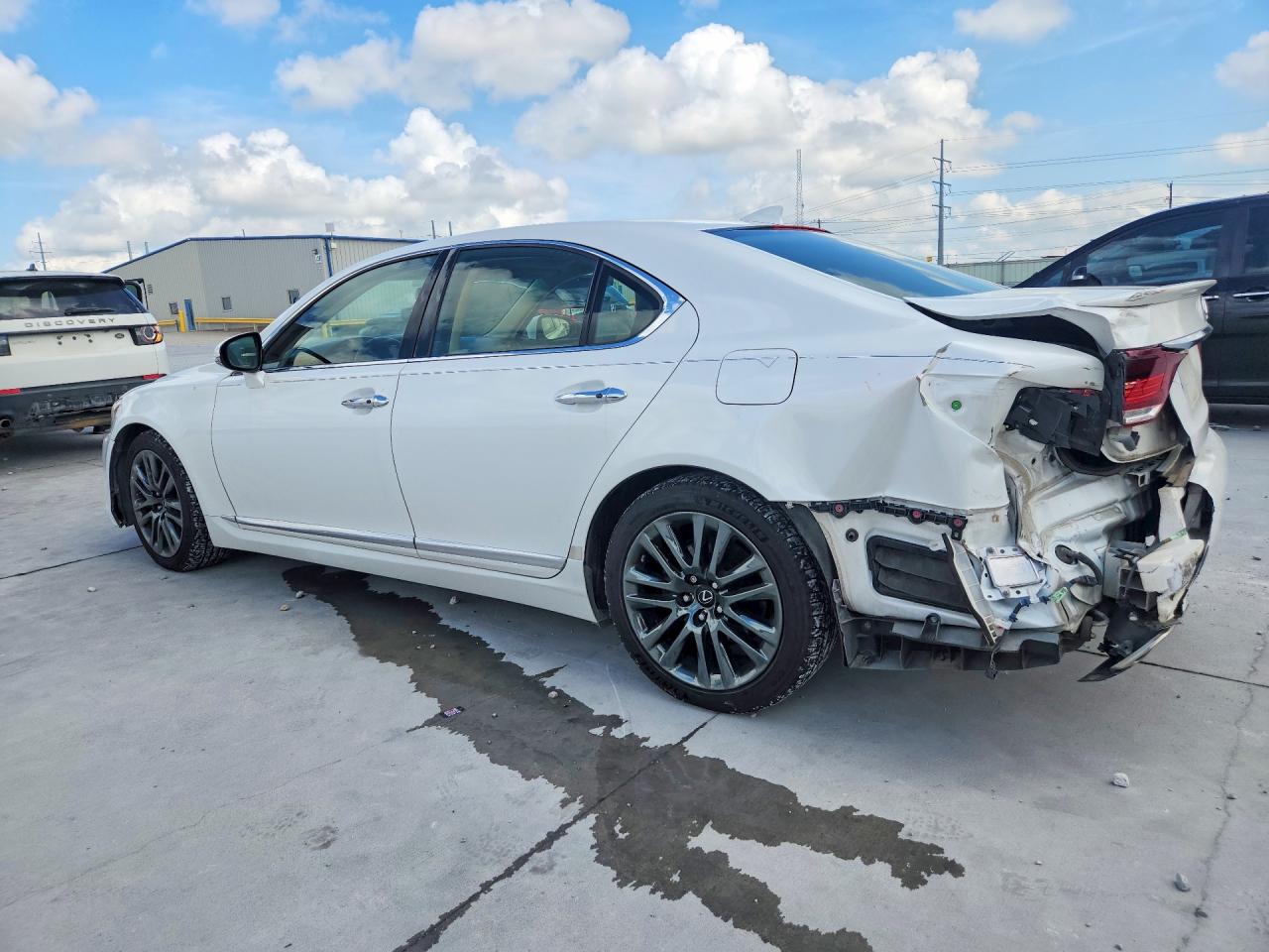 2015 LEXUS LS