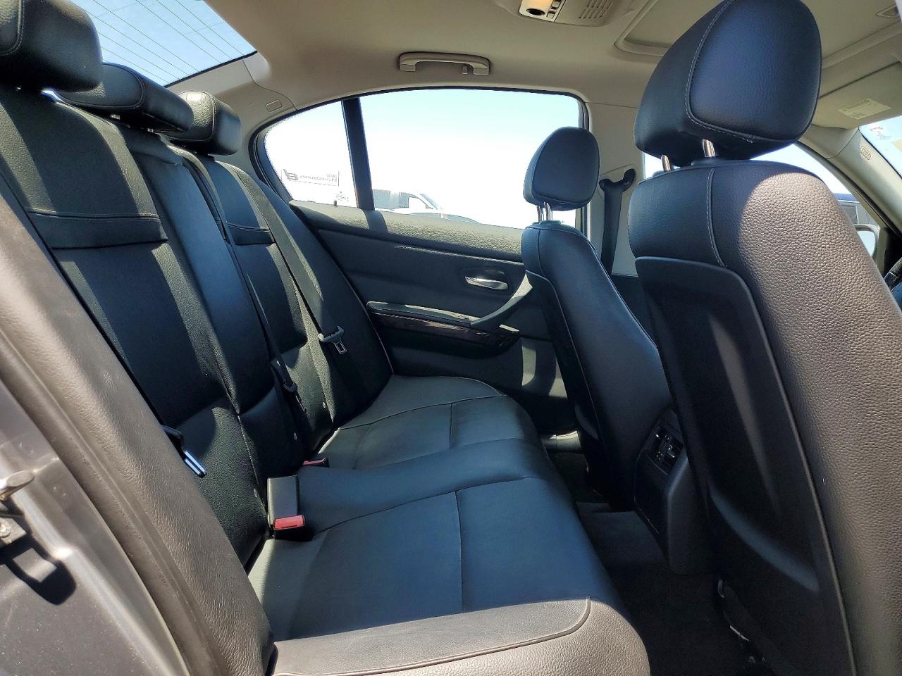 2011 BMW 3-Series 328 — ?