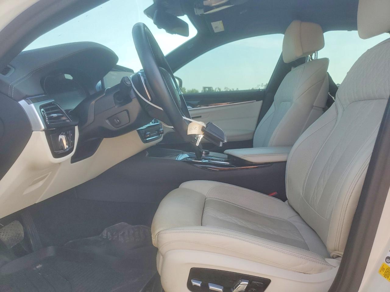 2023 BMW 5-Series 540