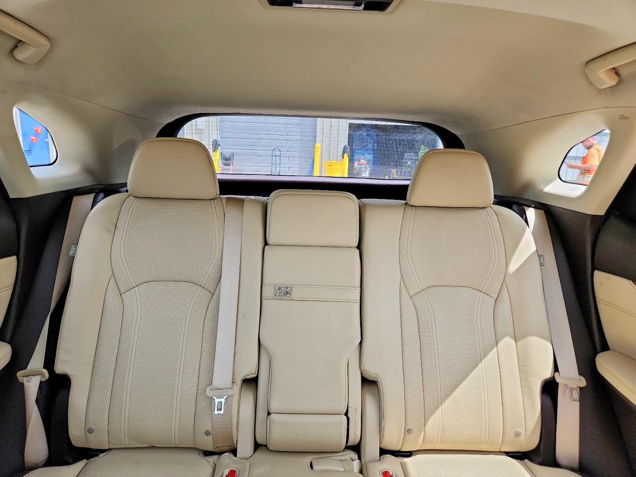 2016 LEXUS RX — ?