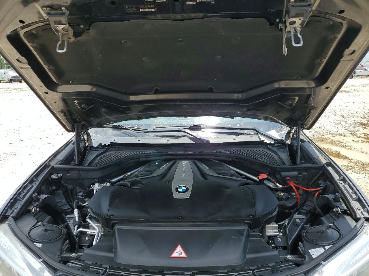 2015 BMW X5 — ?