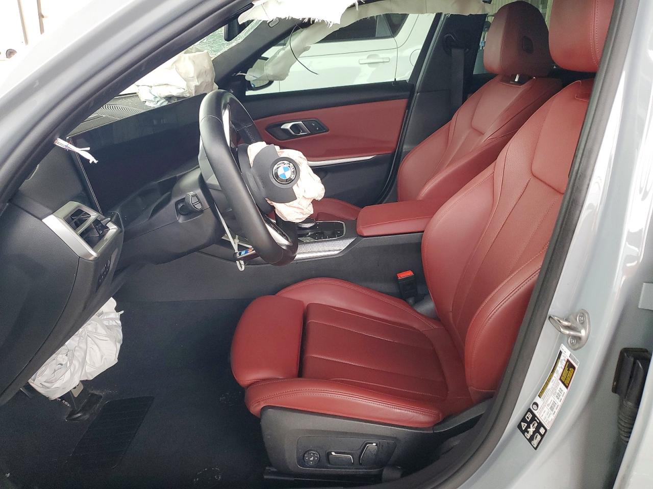 2025 BMW 3-Series 330XI