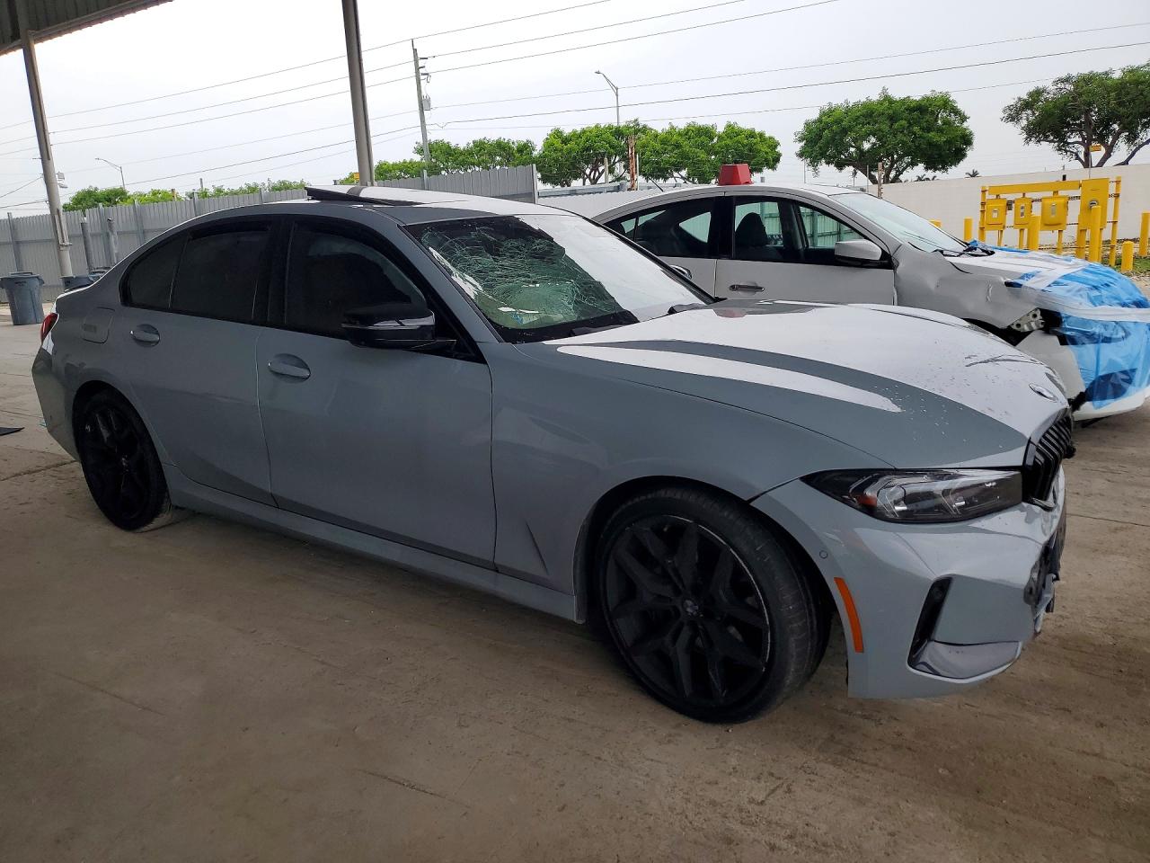 2025 BMW 3-Series 330XI