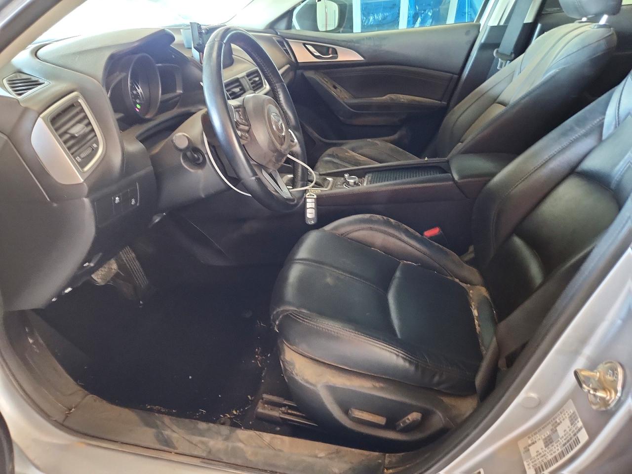 2018 MAZDA 3