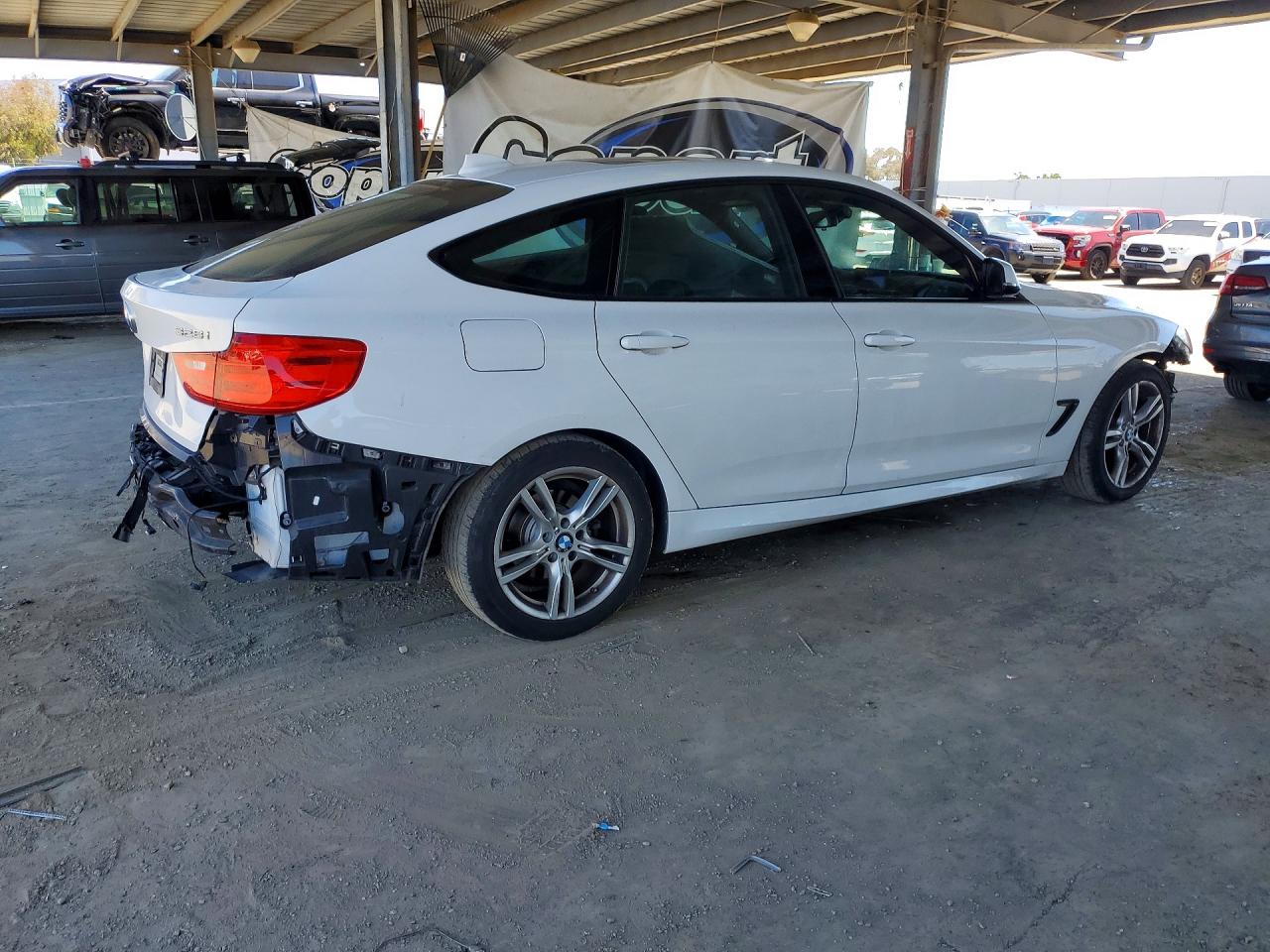 2015 BMW 3-Series 328