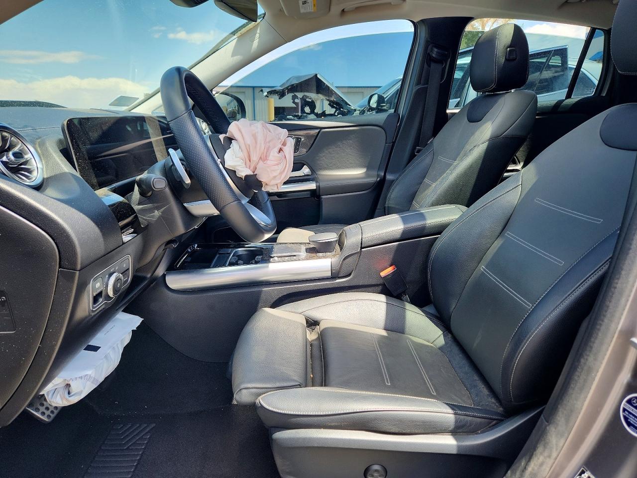 2021 MERCEDES-BENZ GLA