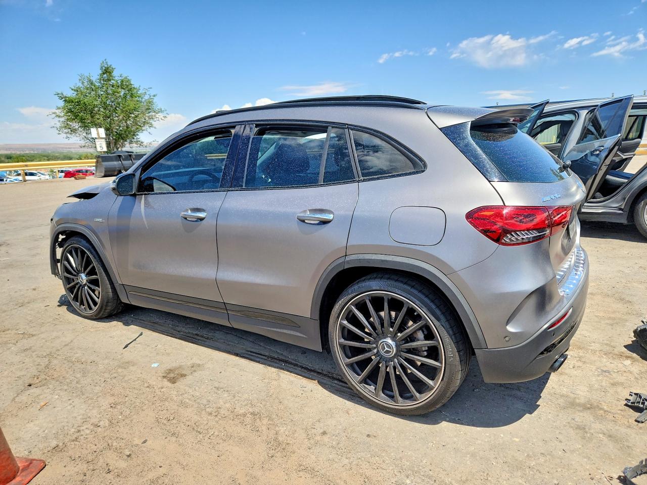 2021 MERCEDES-BENZ GLA