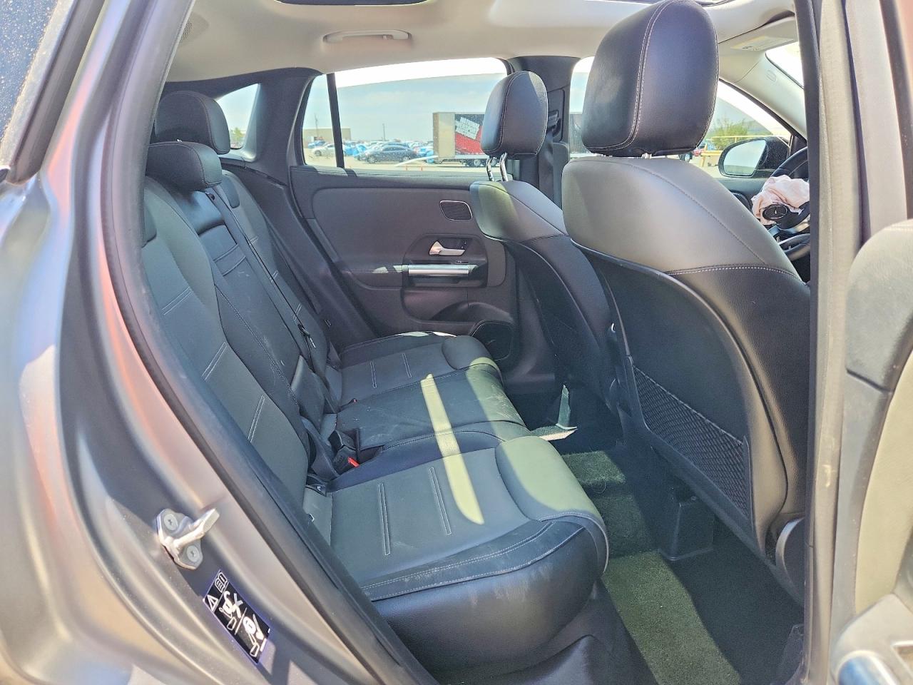 2021 MERCEDES-BENZ GLA