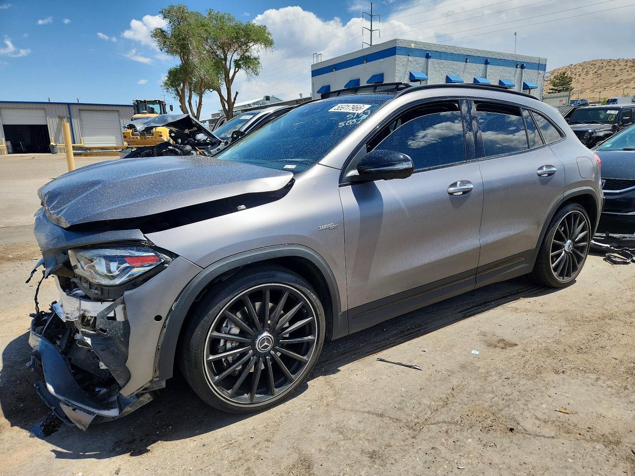 2021 MERCEDES-BENZ GLA