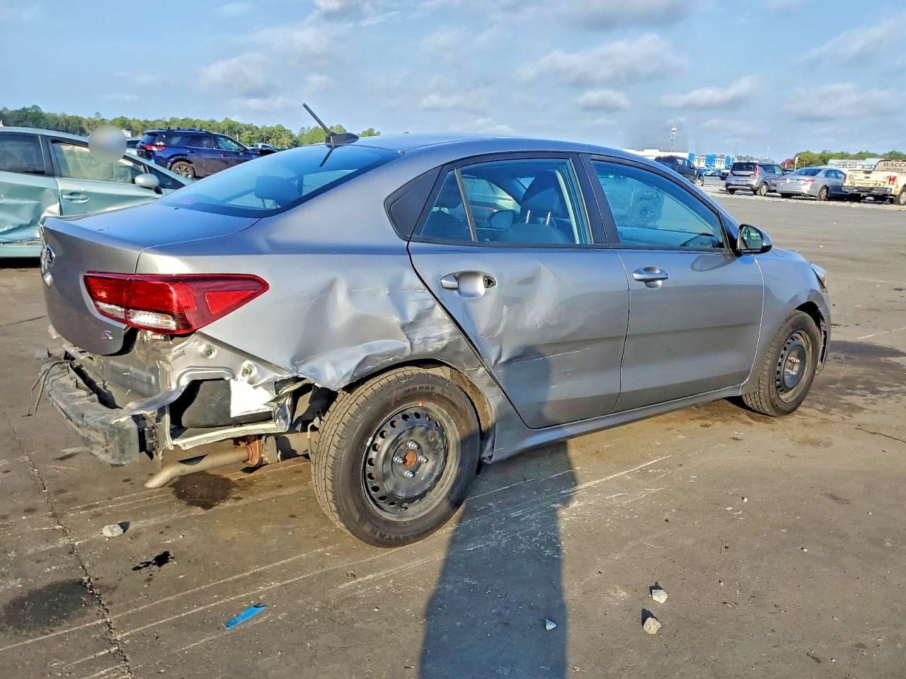 2021 KIA RIO