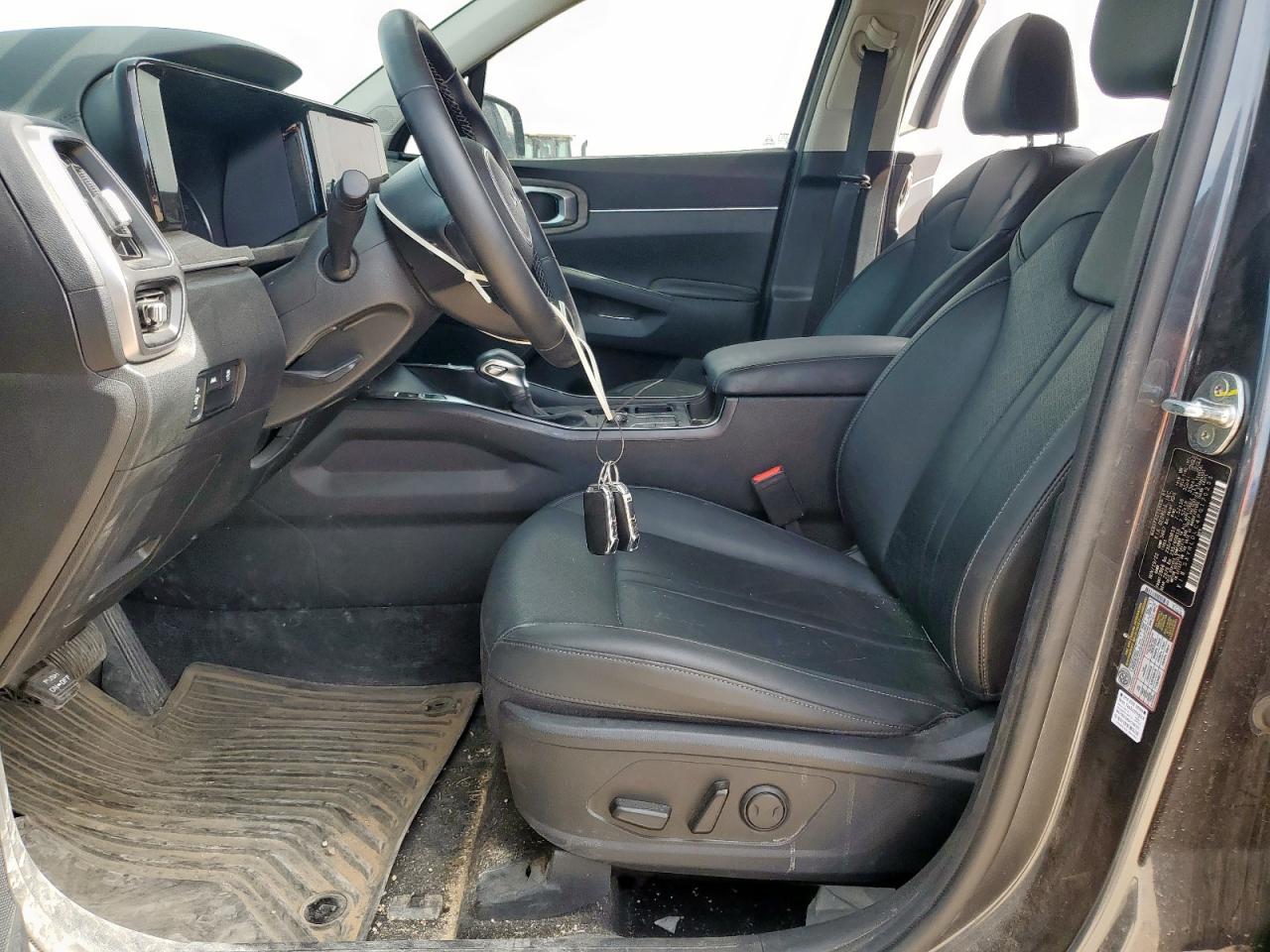 2023 KIA SORENTO