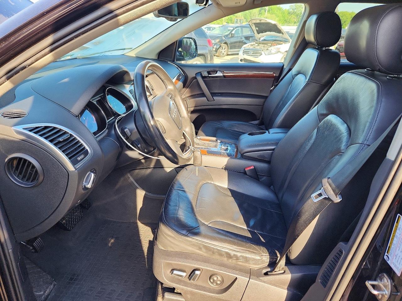 2011 AUDI Q7