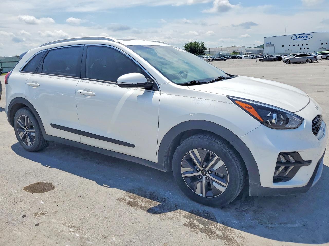 2022 KIA NIRO