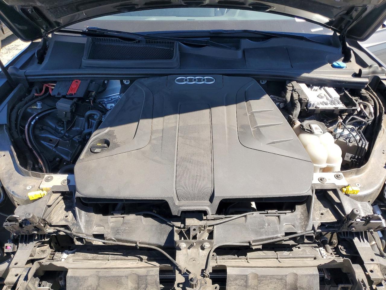 2019 AUDI Q7 — ?