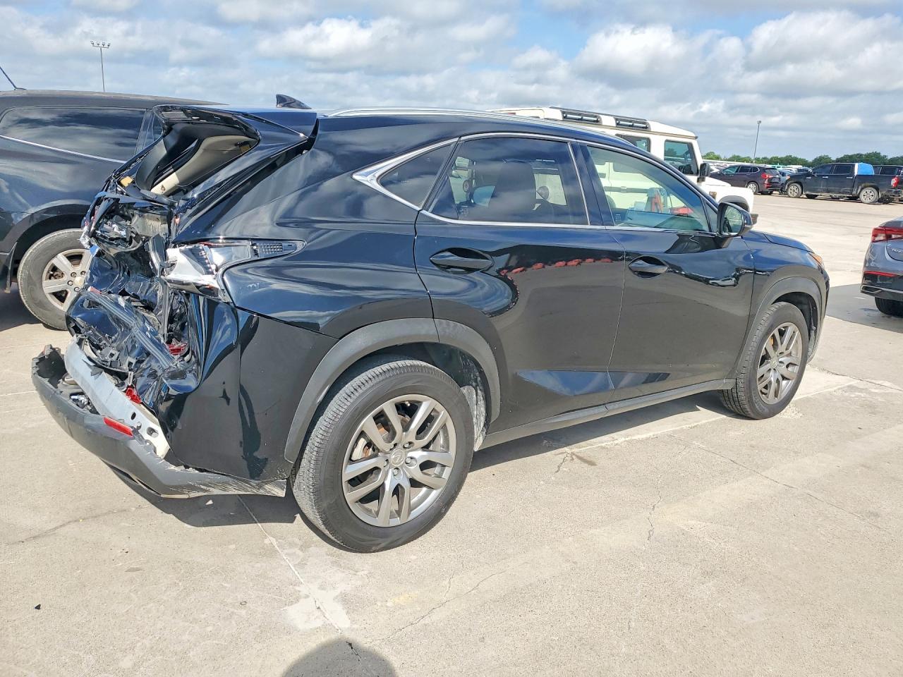 2016 LEXUS NX 200T