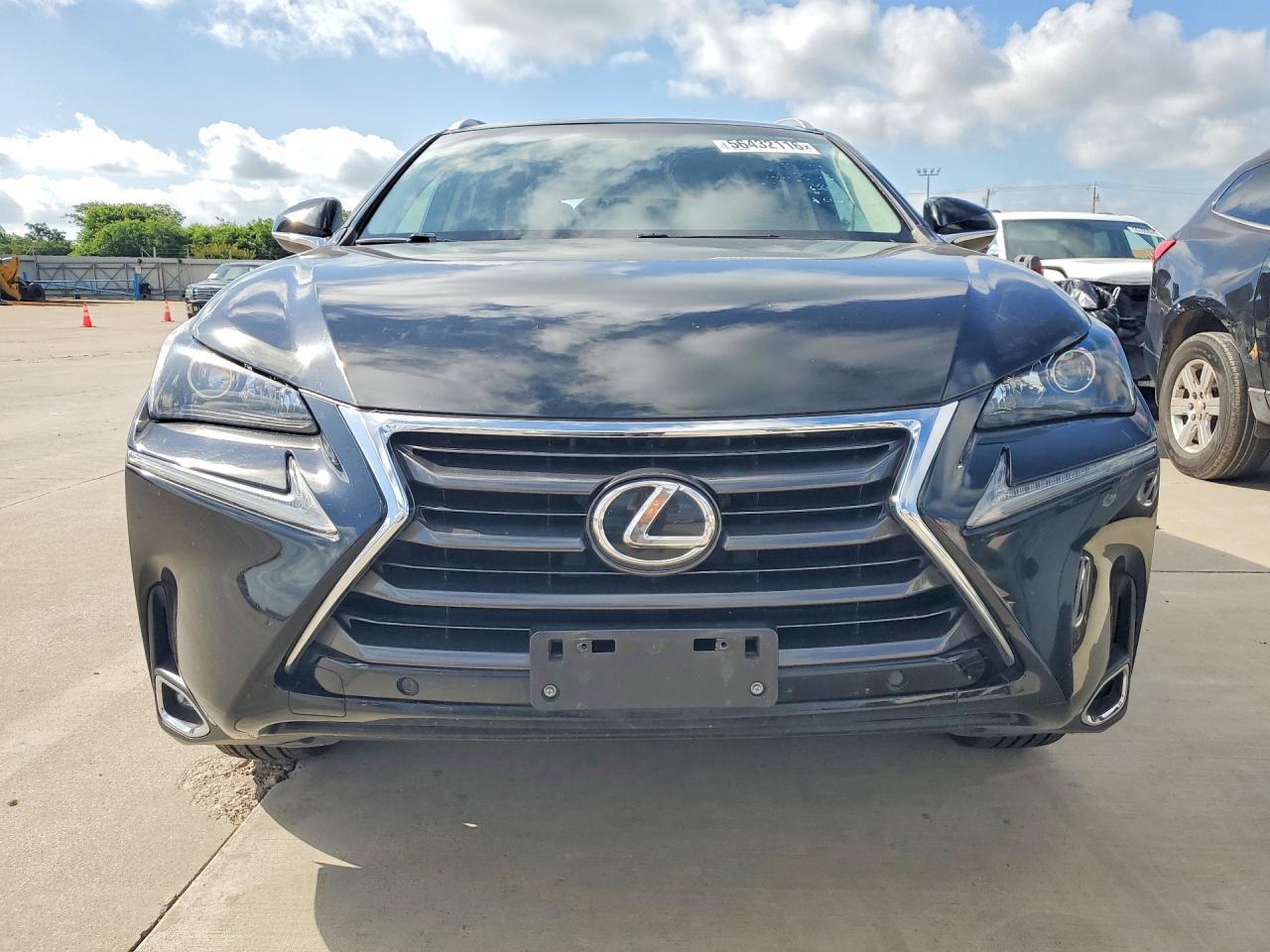 2016 LEXUS NX 200T