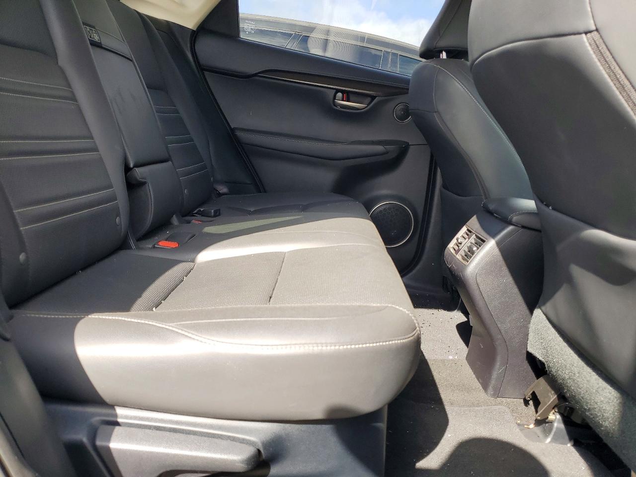 2016 LEXUS NX 200T