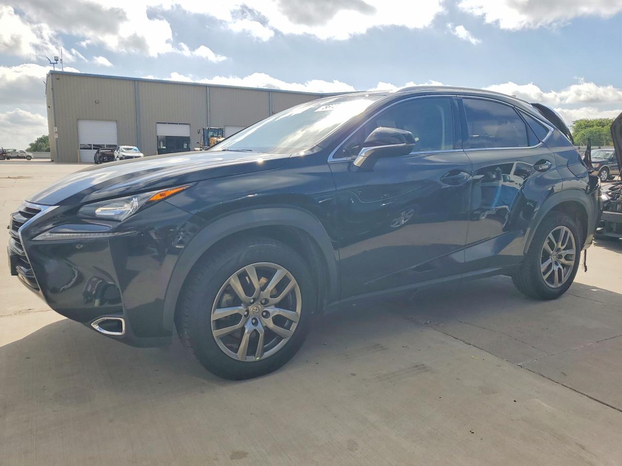 2016 LEXUS NX 200T
