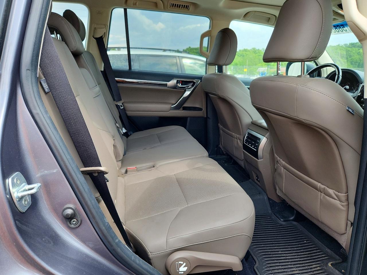 2023 LEXUS GX