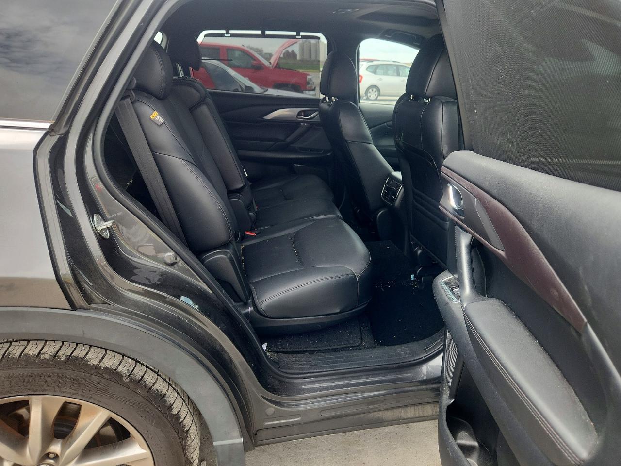 2019 MAZDA CX-9 — ?