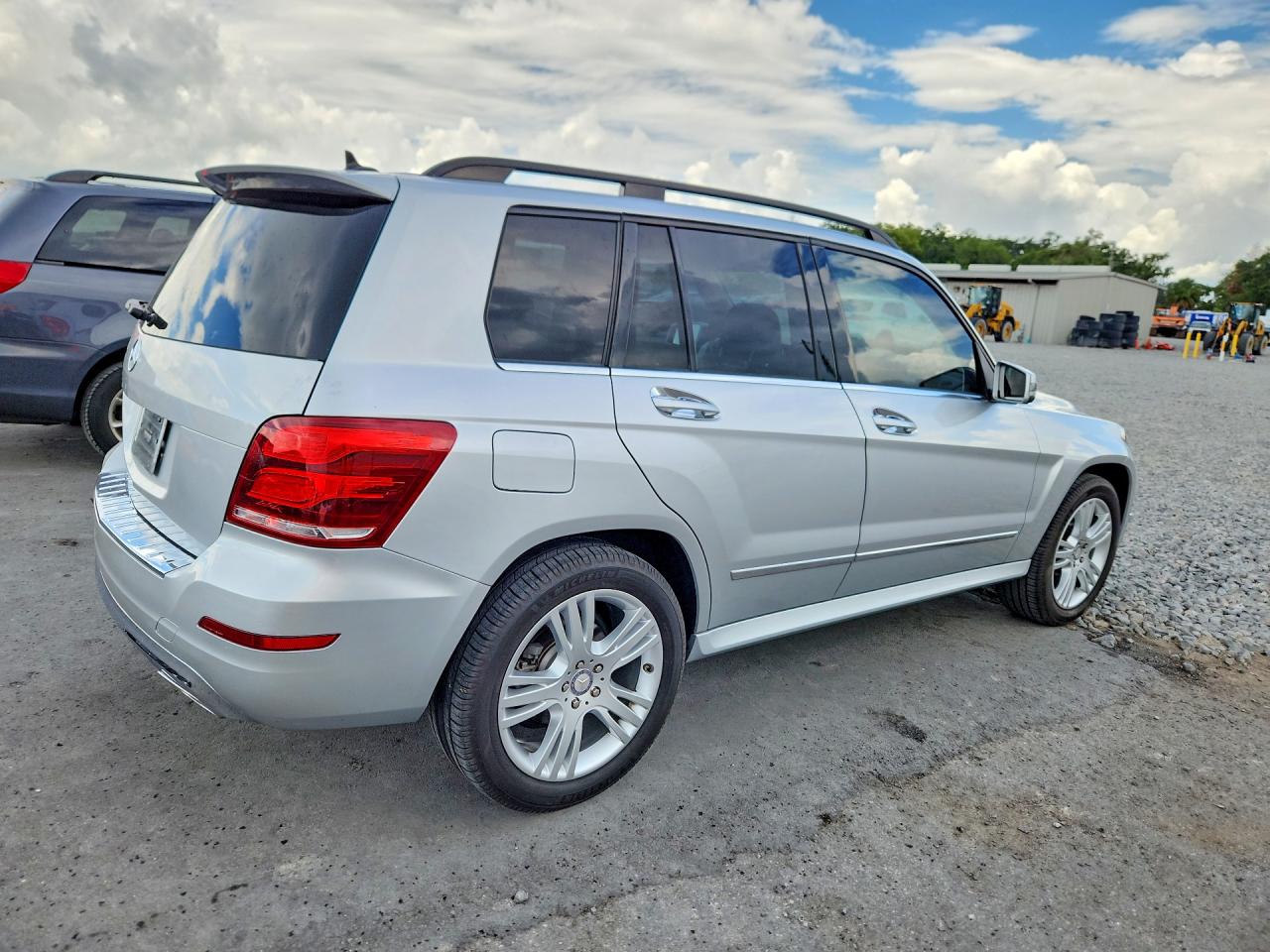 2015 MERCEDES-BENZ GLK — ?