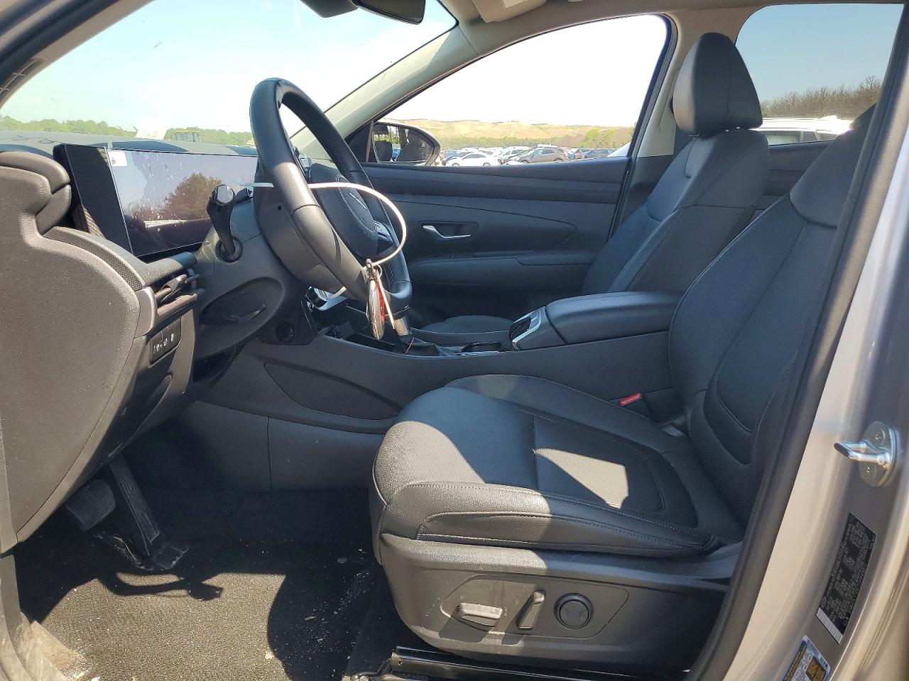 2025 HYUNDAI TUCSON — ?
