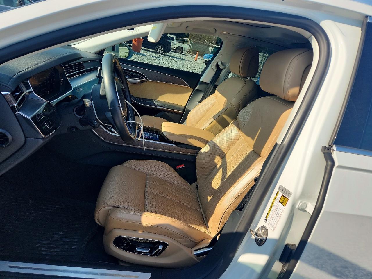 2020 AUDI A8