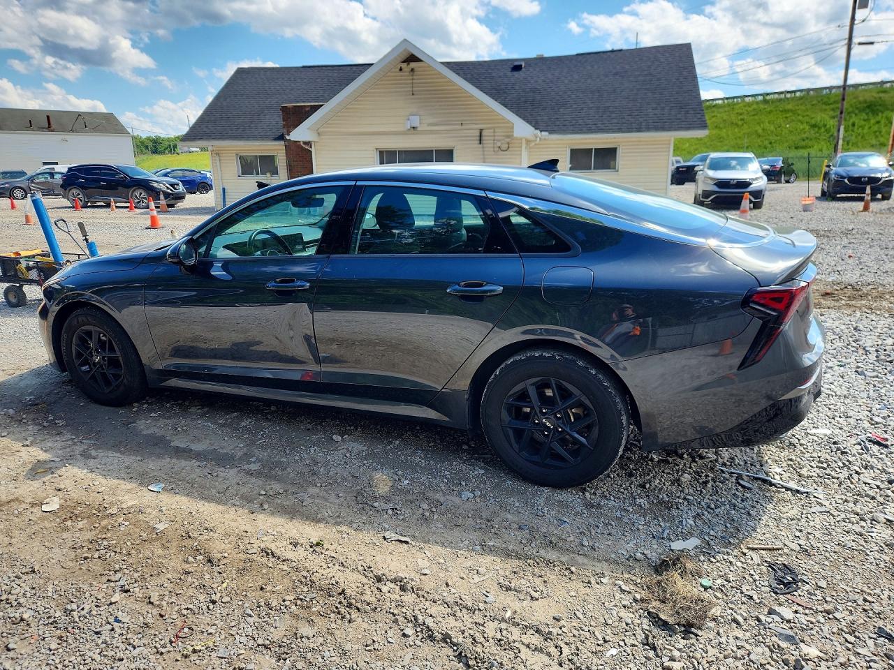 2025 KIA K5