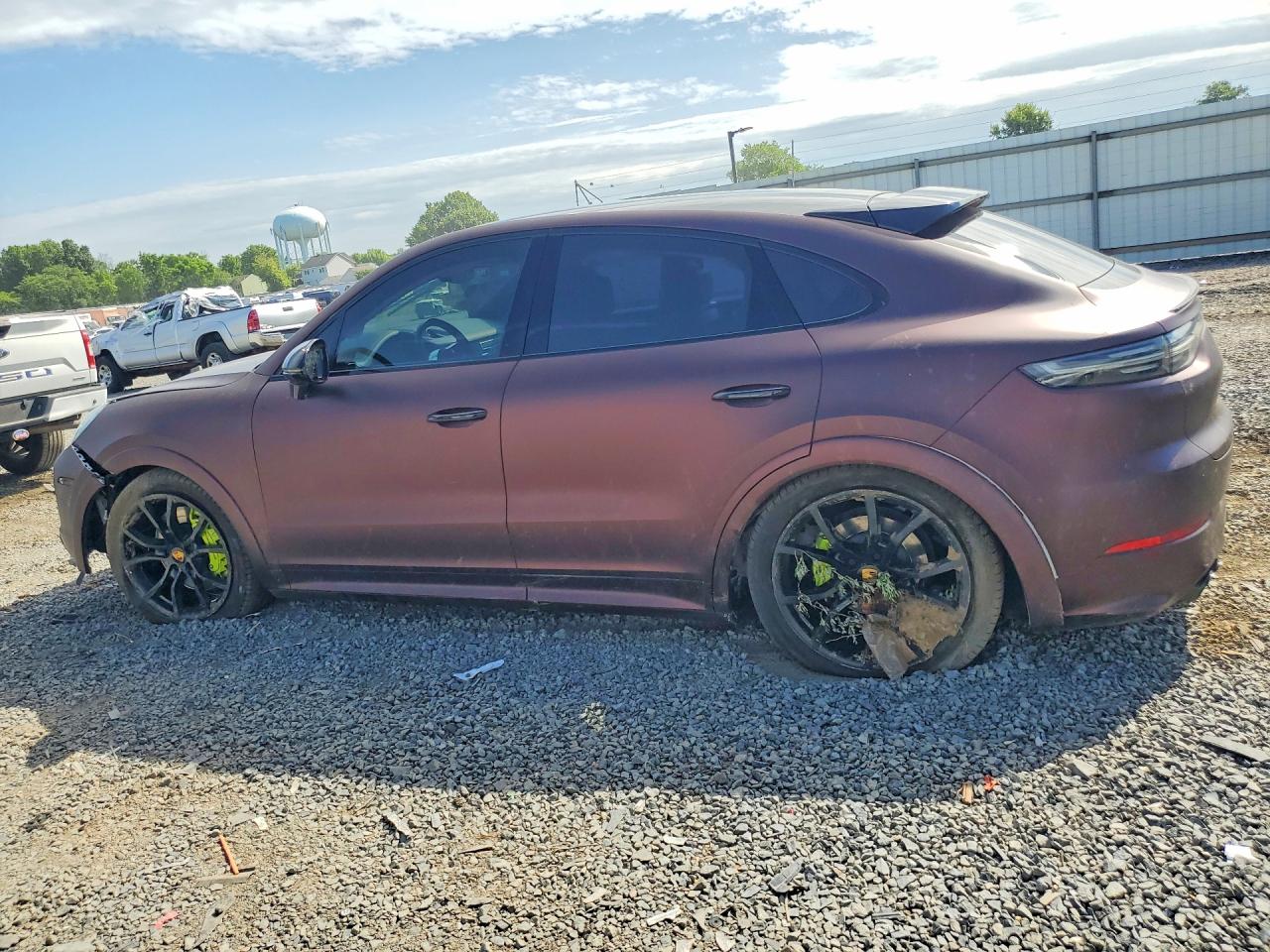 2022 PORSCHE CAYENNE