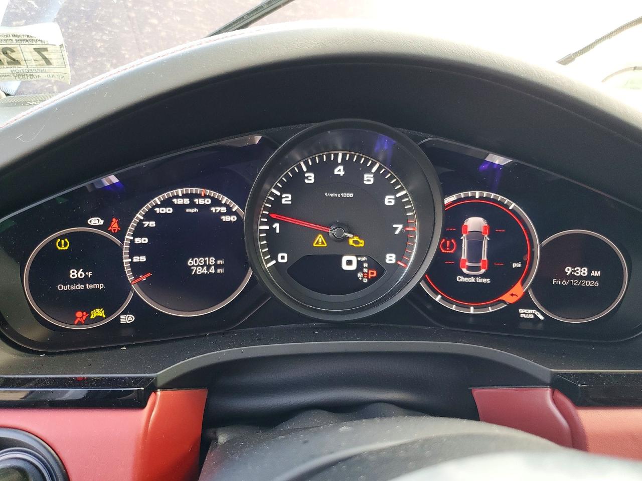 2022 PORSCHE CAYENNE