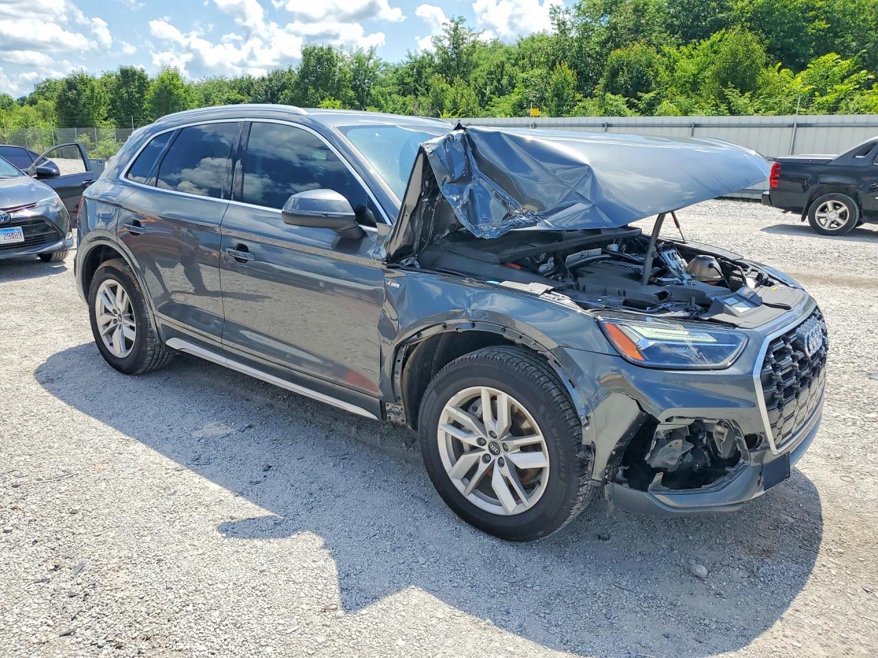2022 AUDI SUV Q5