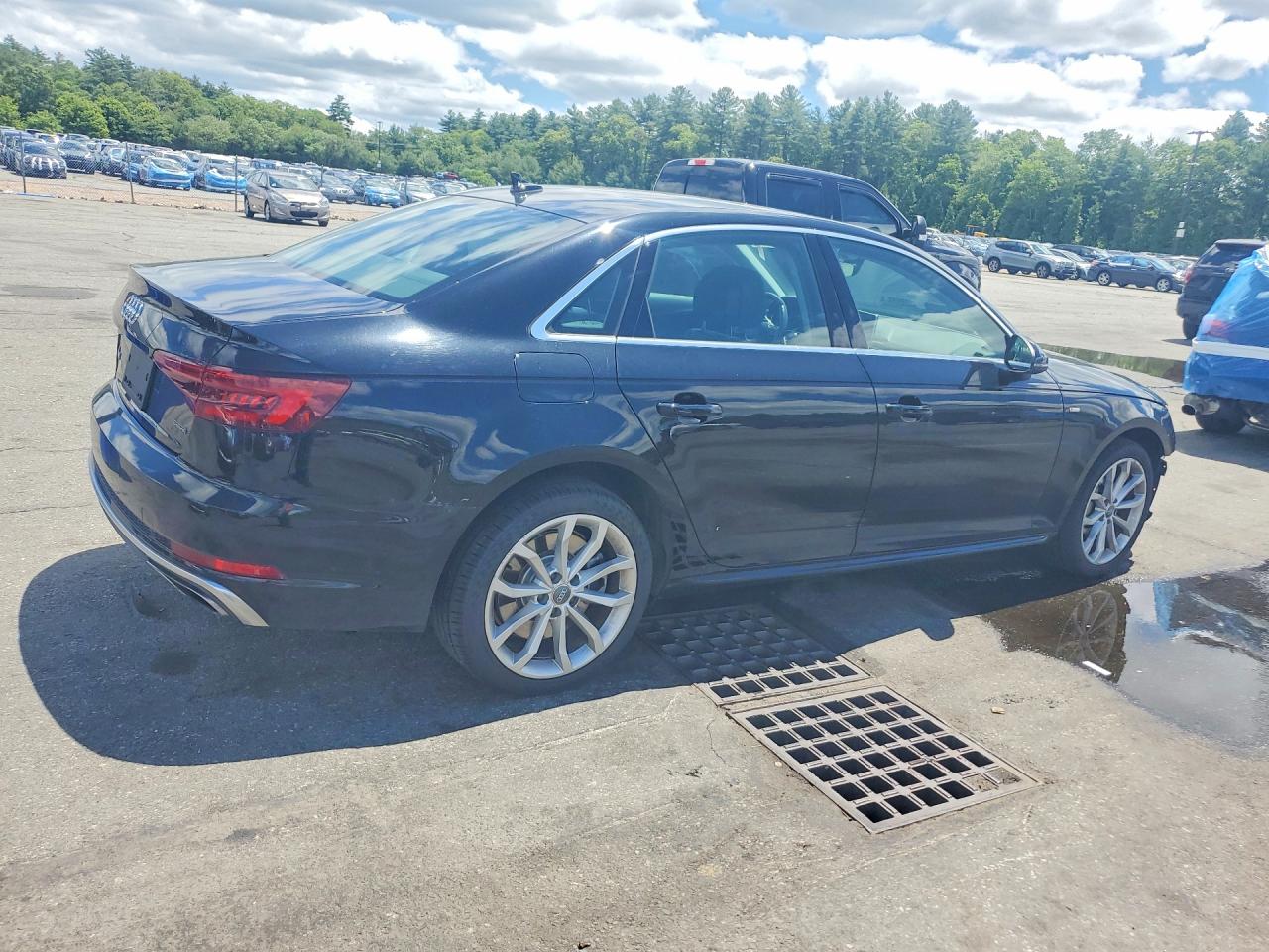2019 AUDI A4