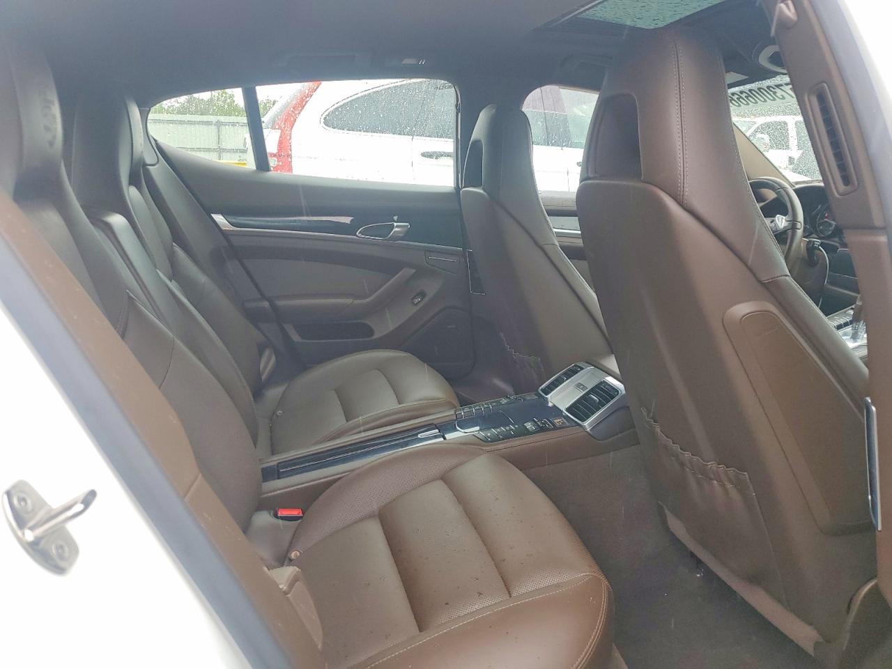 2016 PORSCHE PANAMERA