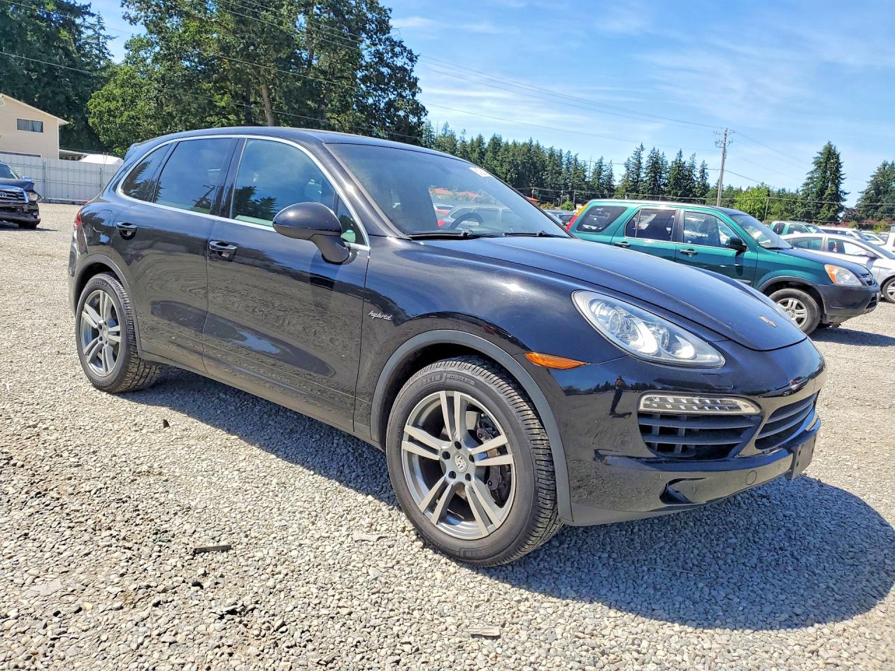 2014 PORSCHE CAYENNE — ?