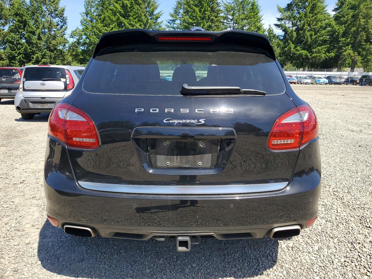 2014 PORSCHE CAYENNE