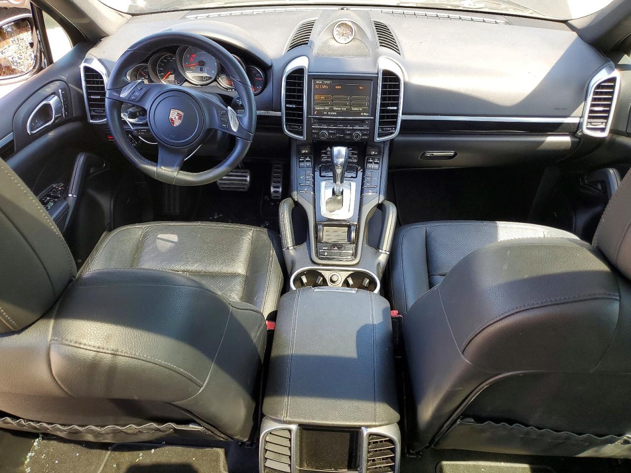 2014 PORSCHE CAYENNE