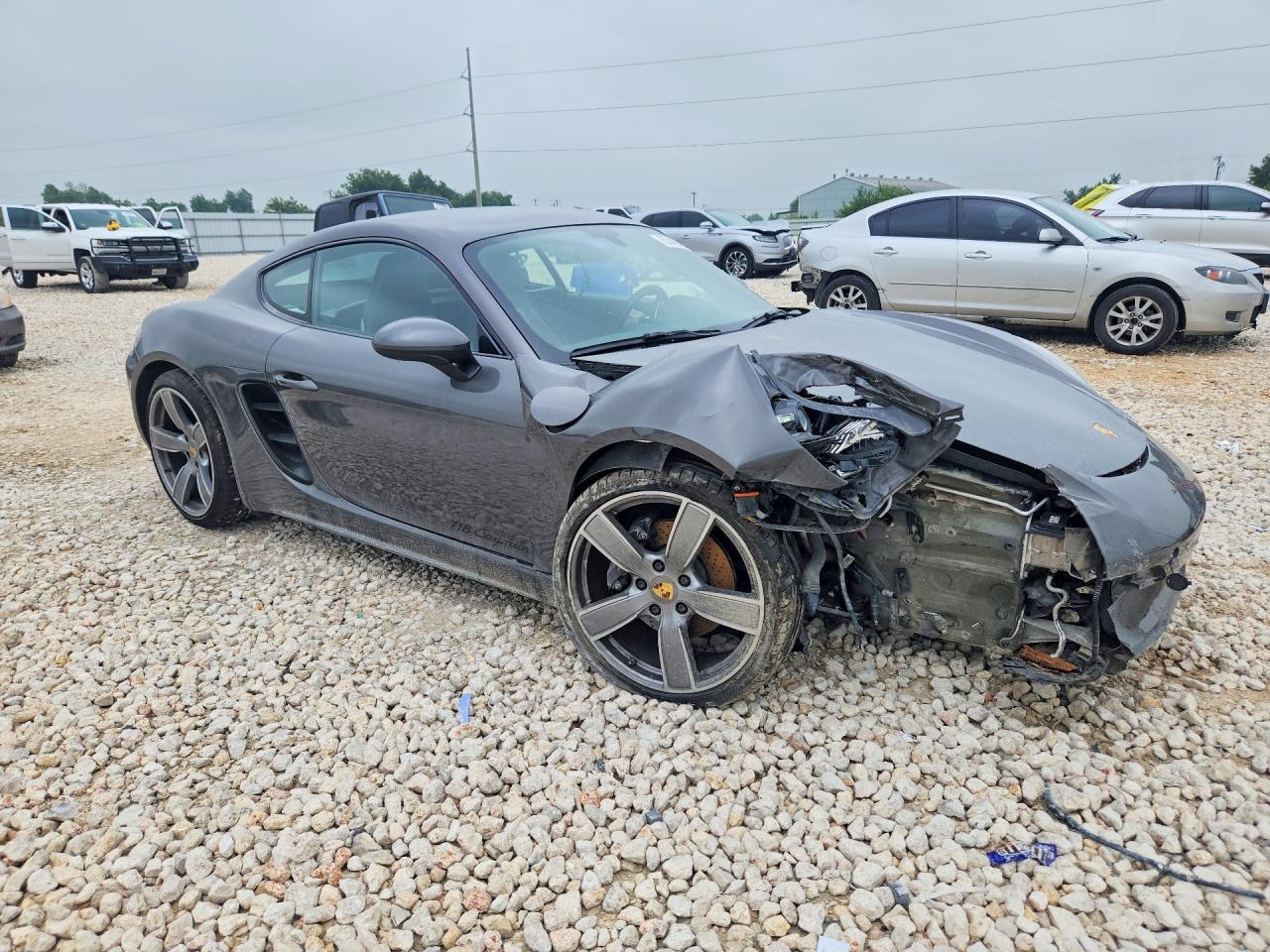 2018 PORSCHE CAYMAN — ?