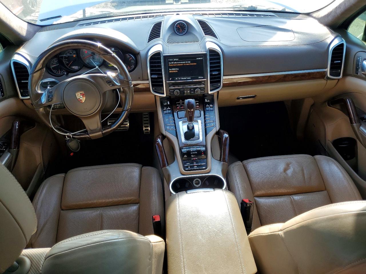 2014 PORSCHE CAYENNE