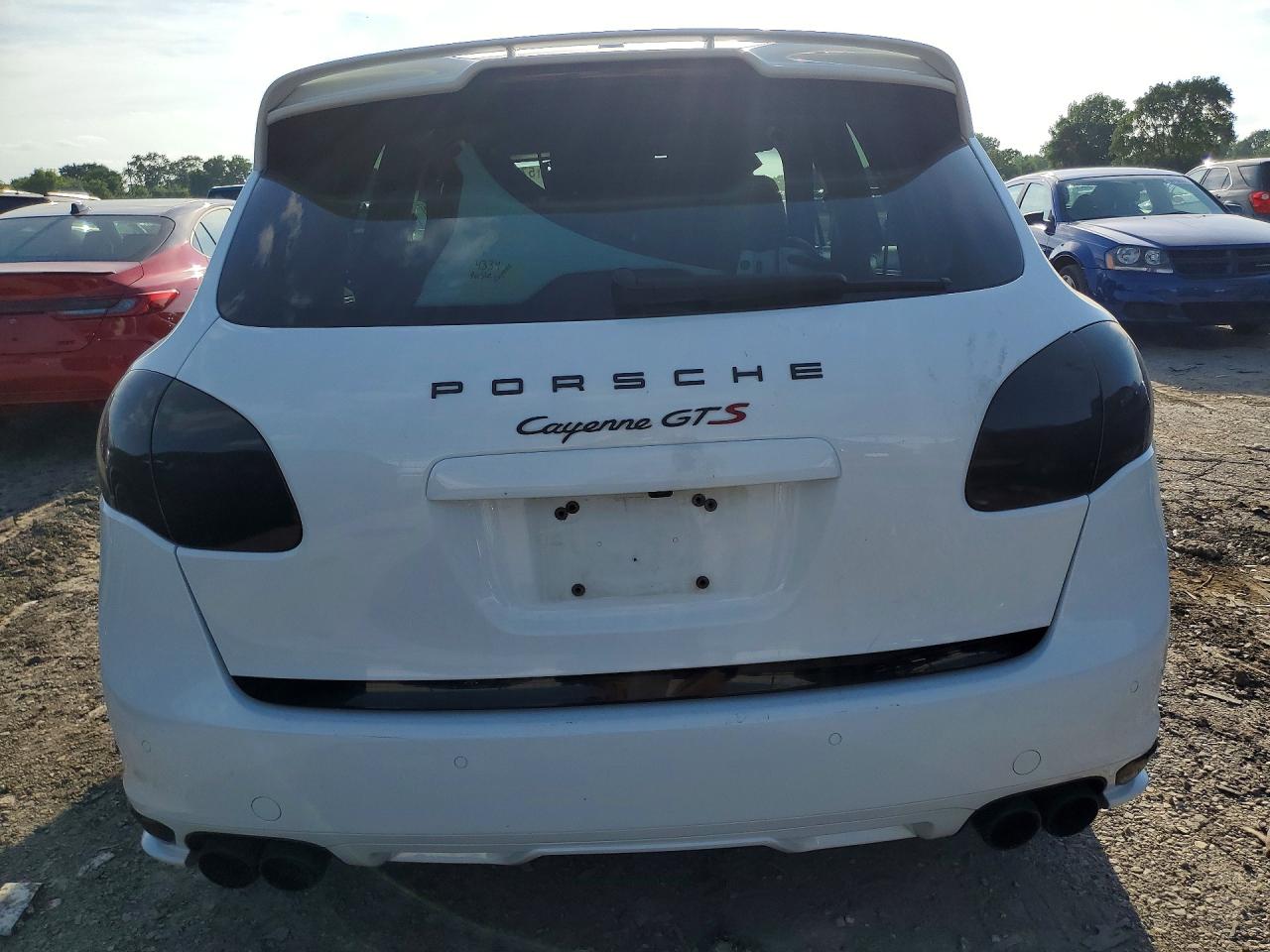 2014 PORSCHE CAYENNE