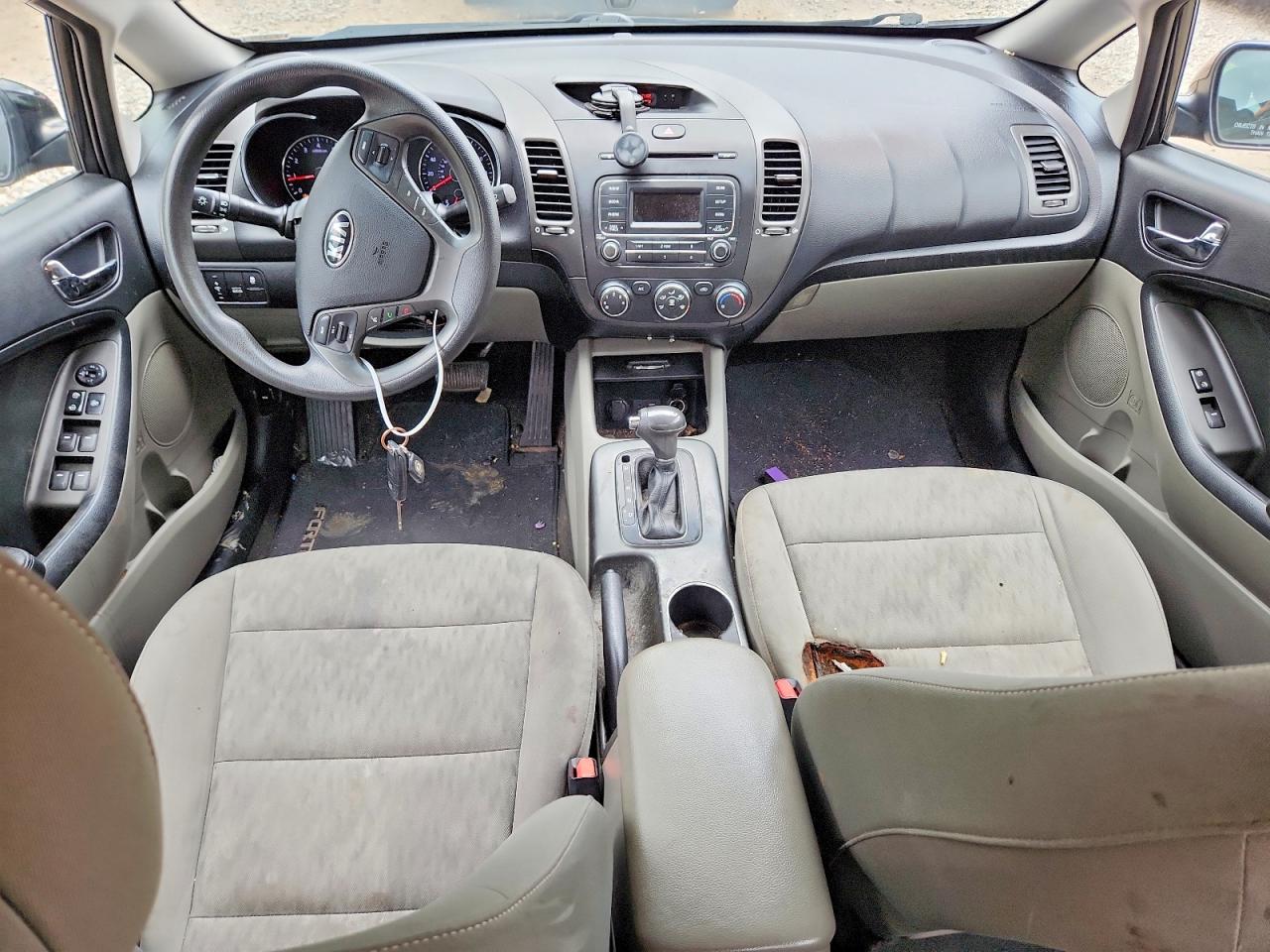 2016 KIA FORTE