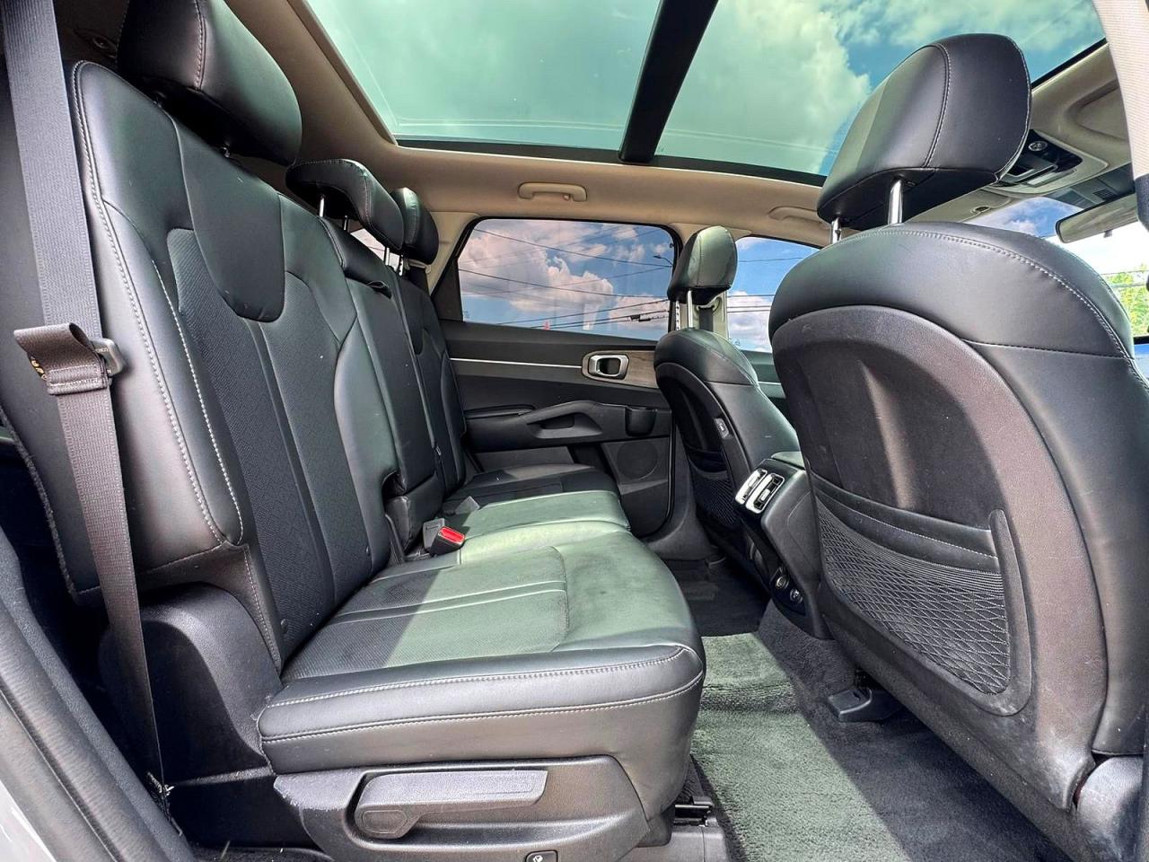 2022 KIA SORENTO — ?