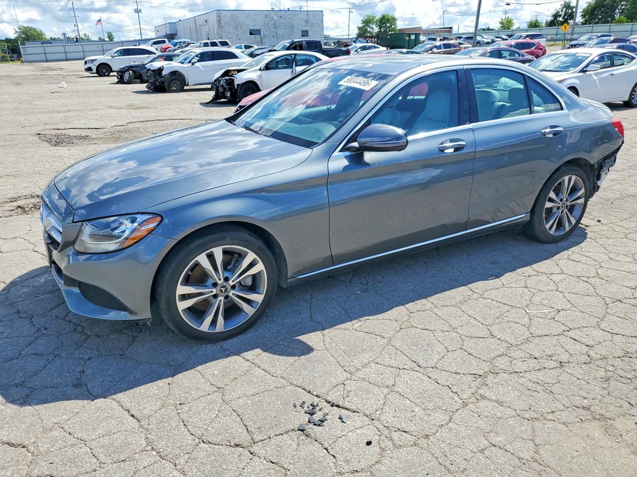 2018 MERCEDES-BENZ C — ?