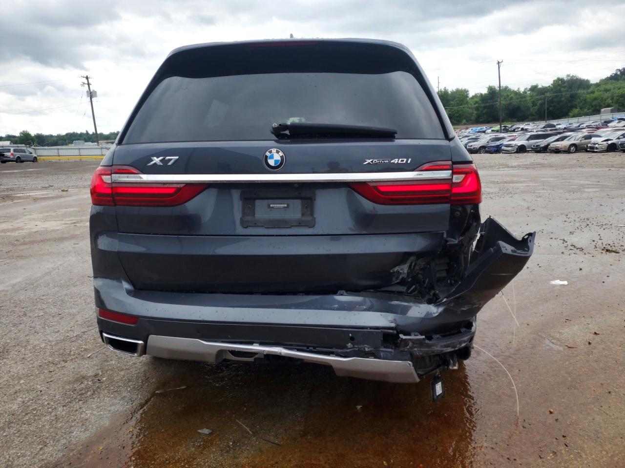 2020 BMW X7