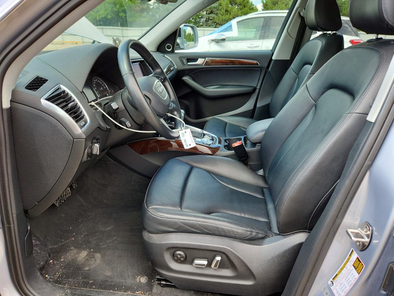 2016 AUDI Q5 — ?
