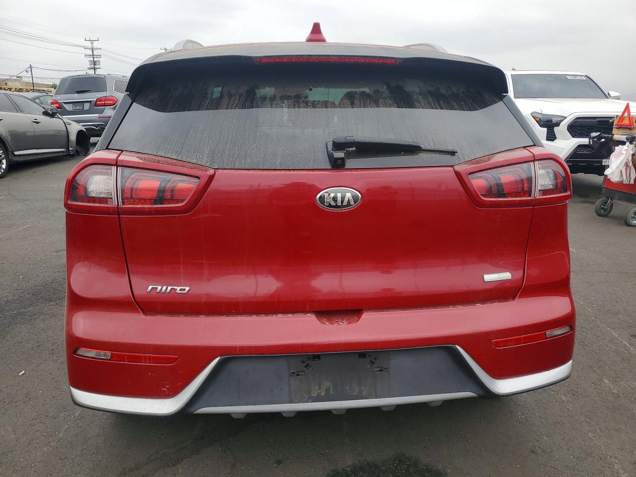 2017 KIA NIRO