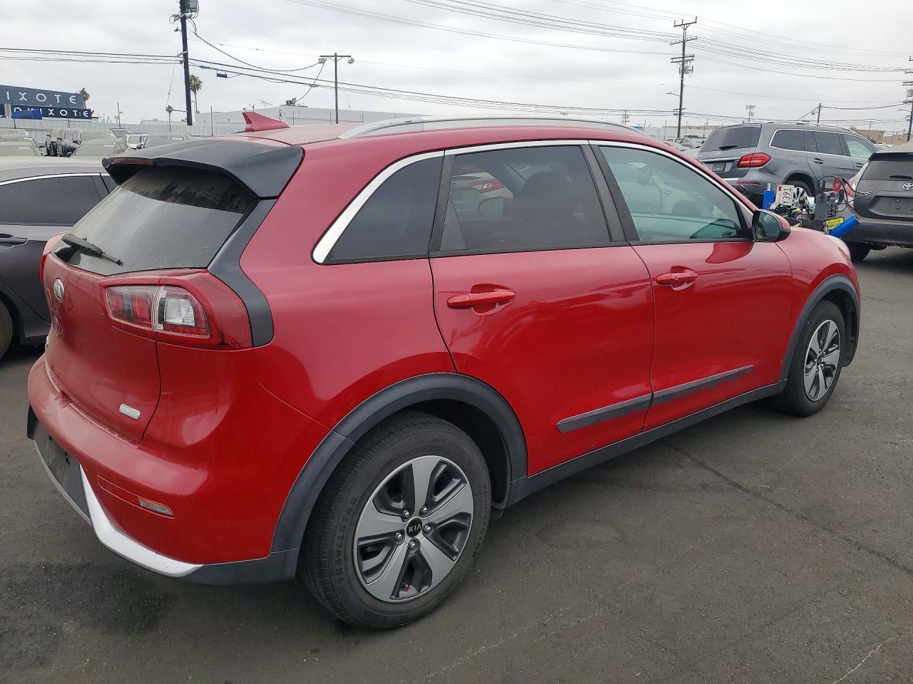 2017 KIA NIRO