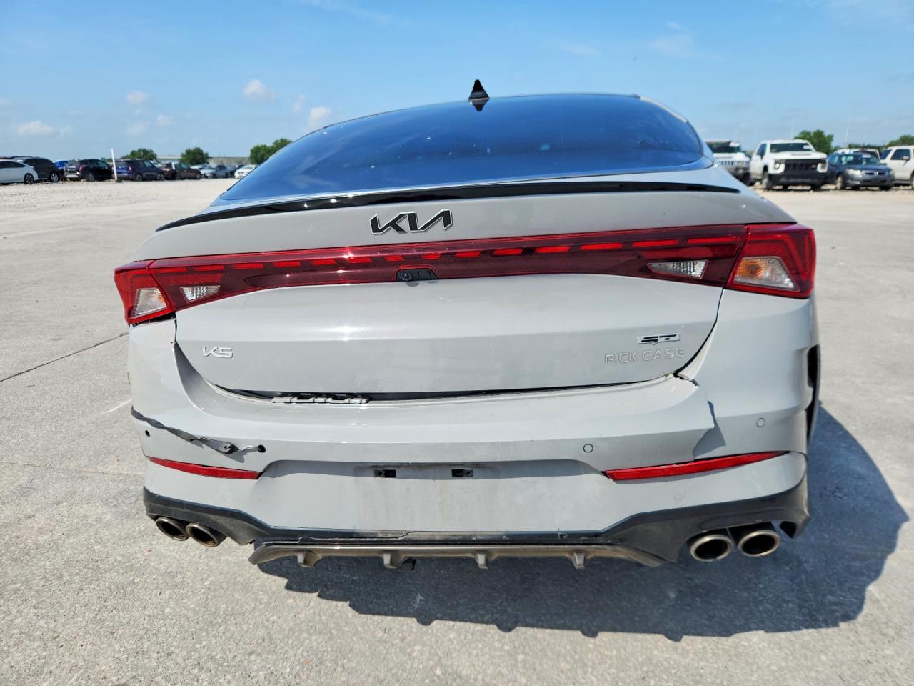2023 KIA K5