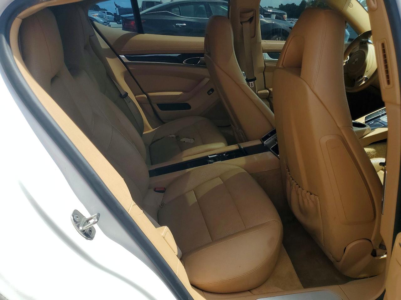 2014 PORSCHE PANAMERA