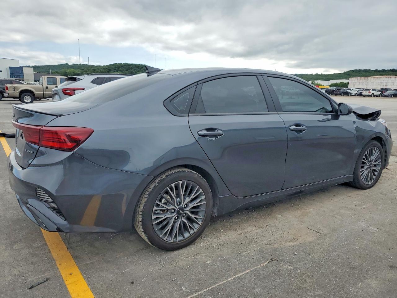 2023 KIA FORTE — ?