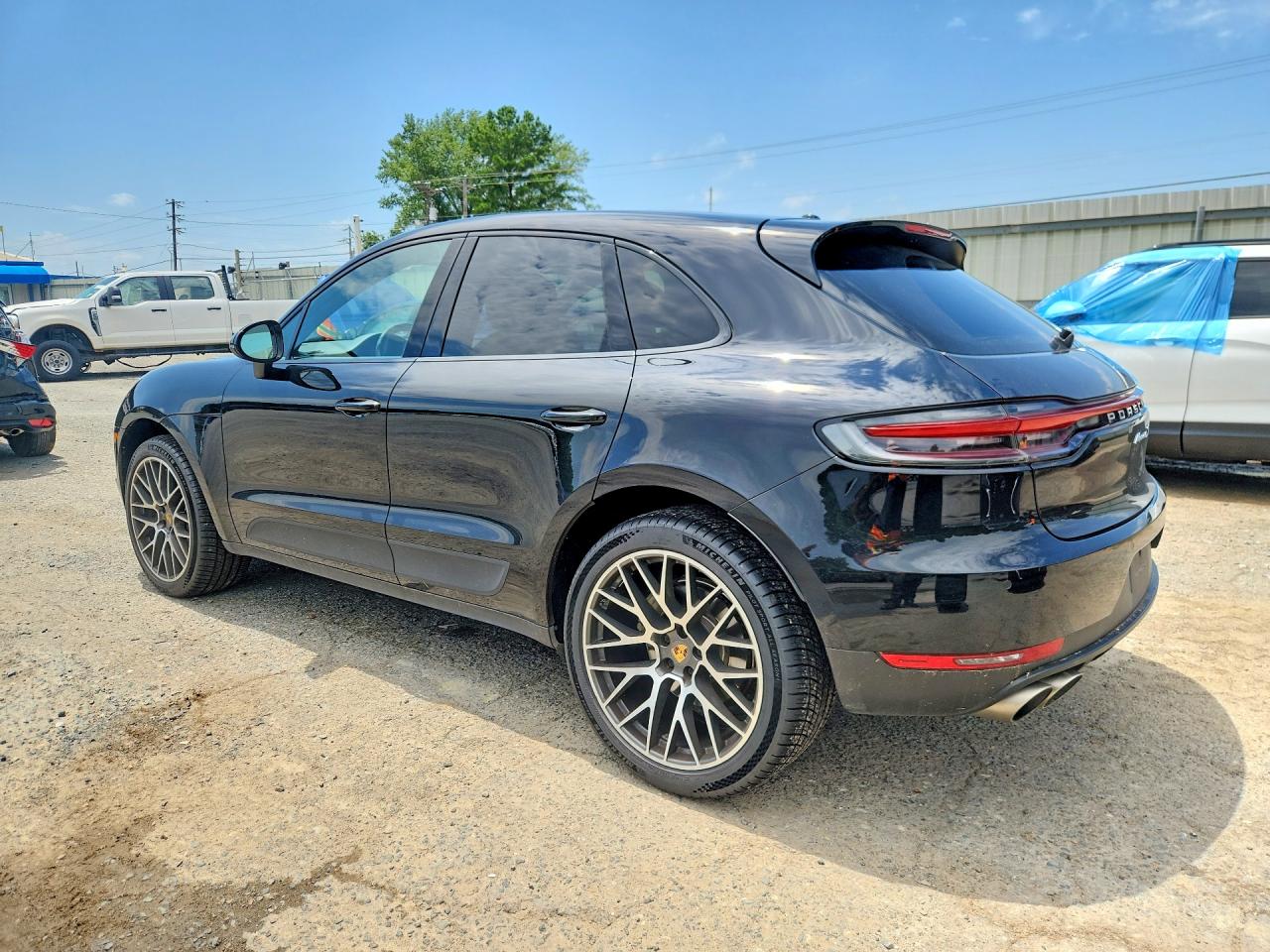 2019 PORSCHE MACAN